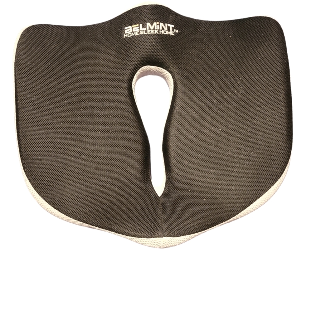 Belmint Orthopedic Memory Foam Seat Cushion (Black & White) OS